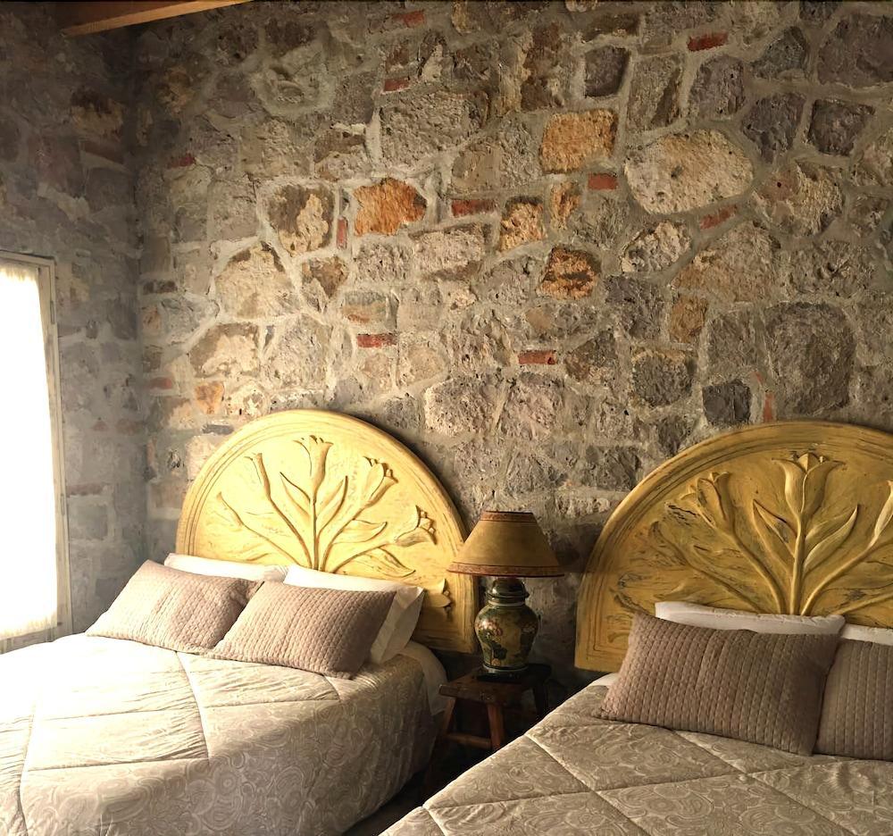 Casa Liza Bed & Breakfast ซานมิเกล เด อาเญนเด ภายนอก รูปภาพ