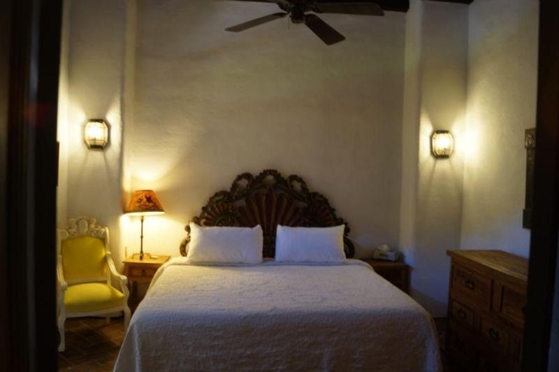 Casa Liza Bed & Breakfast ซานมิเกล เด อาเญนเด ภายนอก รูปภาพ