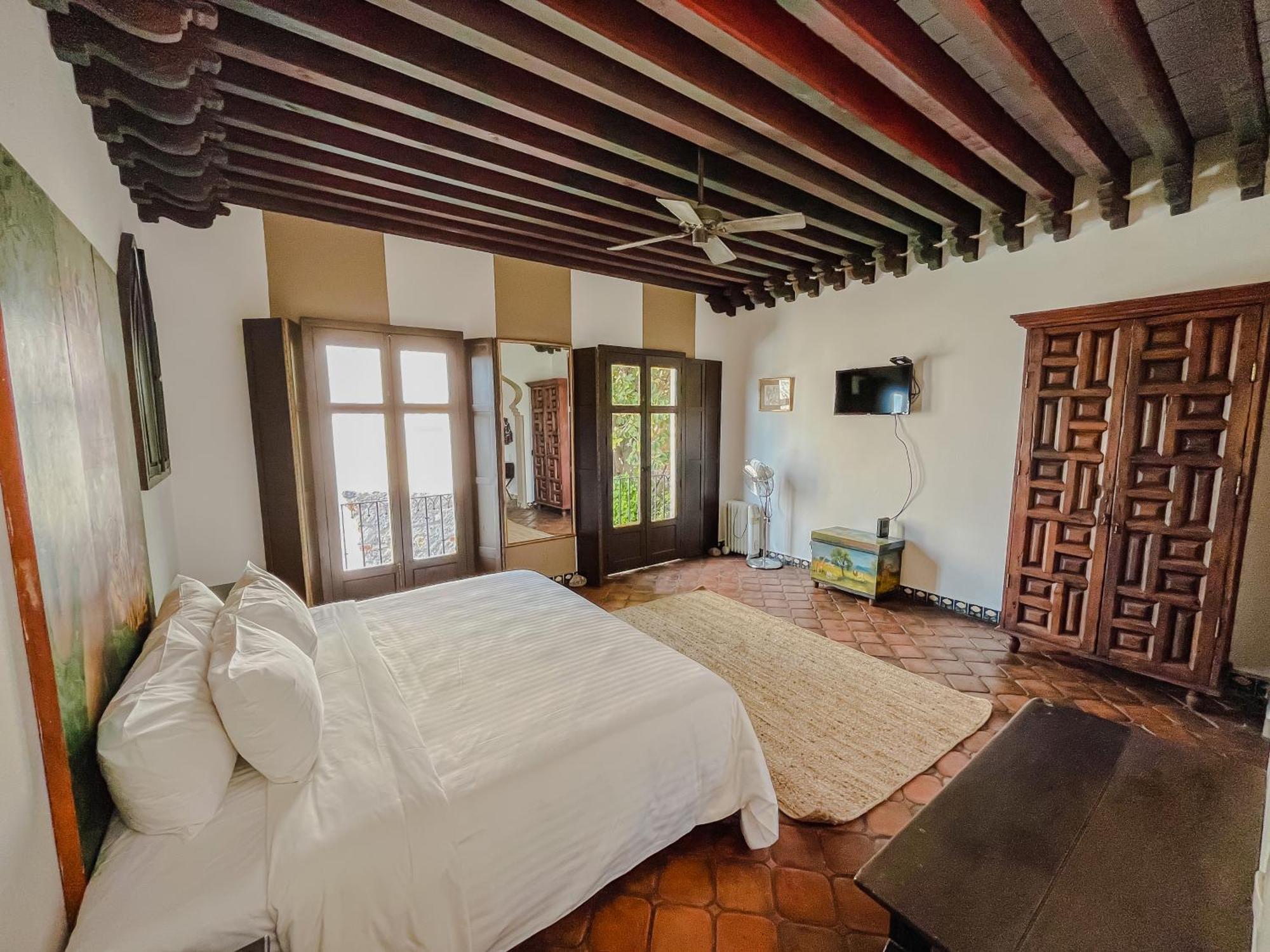 Casa Liza Bed & Breakfast ซานมิเกล เด อาเญนเด ภายนอก รูปภาพ