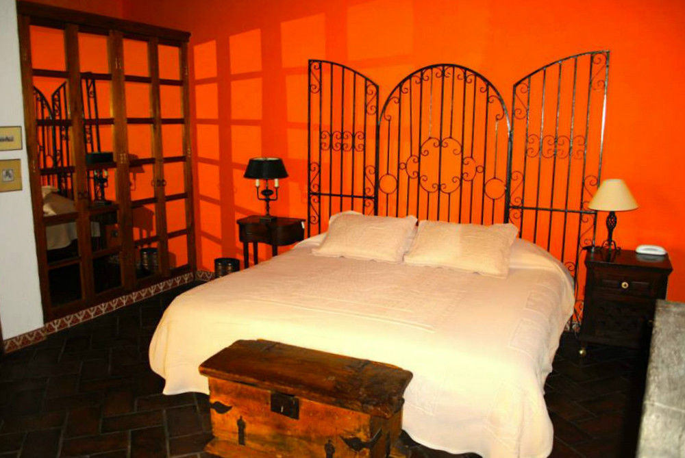 Casa Liza Bed & Breakfast ซานมิเกล เด อาเญนเด ภายนอก รูปภาพ